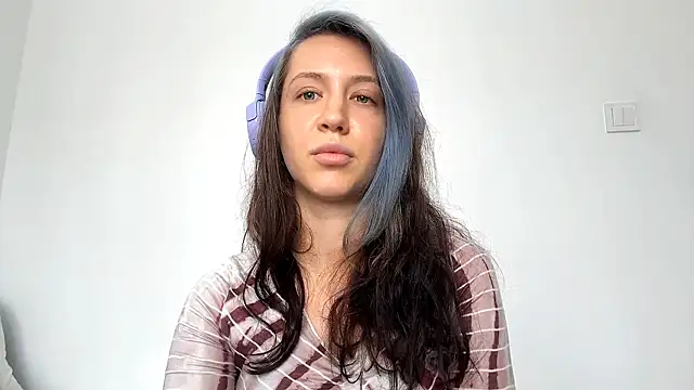 SharondaHiraoka online show from 05.17.26