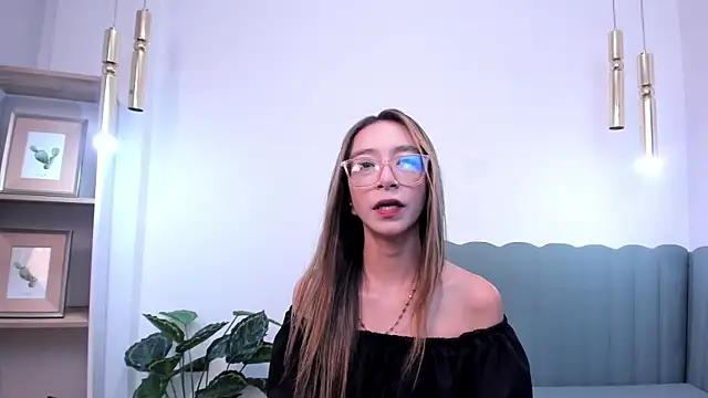 HannaCarttier  online show from 06.26.26