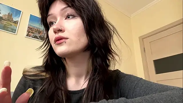 Snapshot of KaseySmit123 chatting on 05.28.26 KaseySmit123 online show from 05.28.26