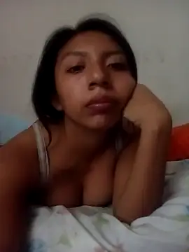 Snapshot of gatita2212 chatting on 05.20.26 gatita2212 online show from 05.20.26