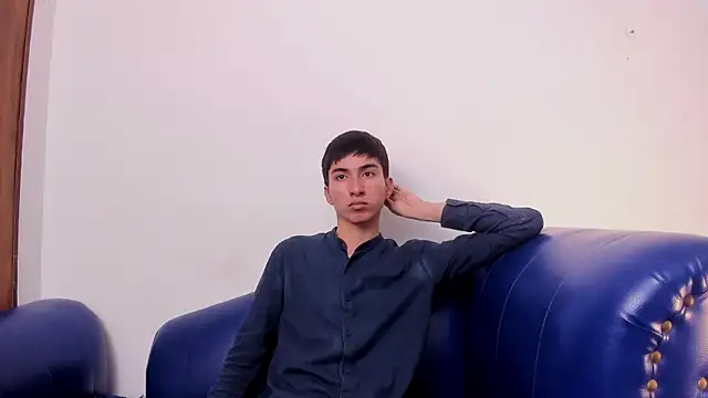 LittleNerd18 online show from 05.12.26