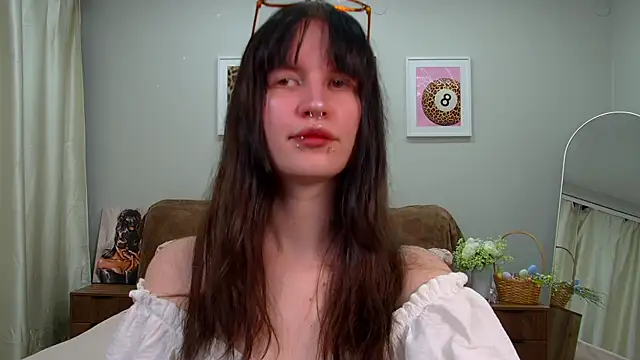 VivianCaro online show from 05.14.26