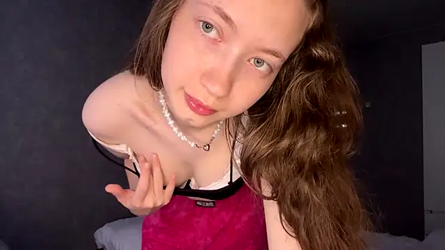 Emily Mur  online show from 06.12.26