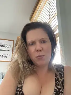 Snapshot of anabellefetish1 chatting on 05.28.26 anabellefetish1 online show from 05.28.26