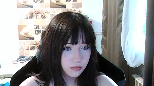 NoirEva online show from 06.18.26