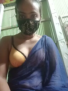 Snapshot of Hotgirl-sara-97 chatting on 05.20.26 Hotgirl-sara-97 online show from 05.20.26