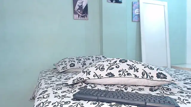 adara valentina online show from 05.14.26