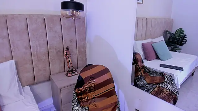 DinahCarter online show from 06.16.26