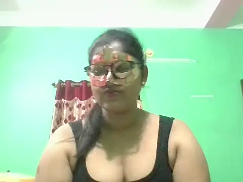 Snapshot of Kavya17 chatting on 06.07.26 Kavya17 online show from 06.07.26