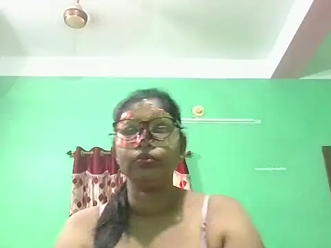 Snapshot of Kavya17 chatting on 06.10.26 Kavya17 online show from 06.10.26