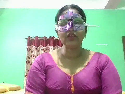 Snapshot of Kavya17 chatting on 06.17.26 Kavya17 online show from 06.17.26