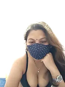 Snapshot of hot_kiran2000 chatting on 06.15.26 hot kiran2000 online show from 06.15.26