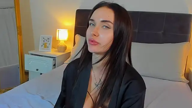 KellyWhites online show from 06.21.26