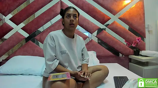 keylli vega online show from 05.14.26