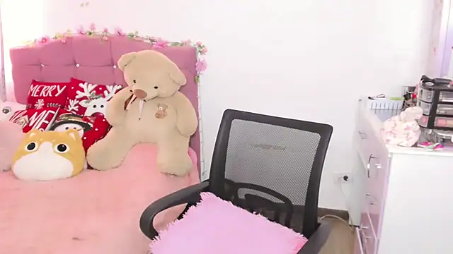 Sofia honey  online show from 06.10.26