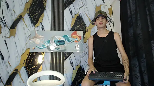 KING LOVERS1 online show from 06.24.26