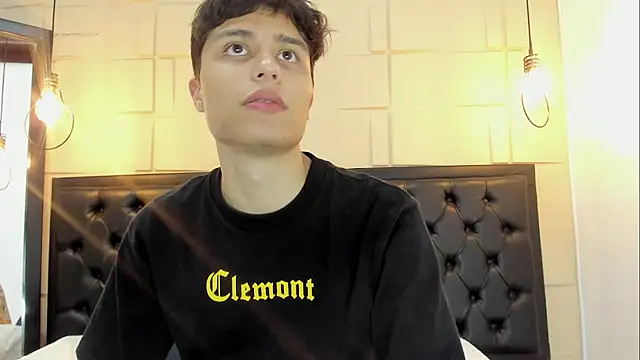 Sweet-Noa online show from 05.21.26