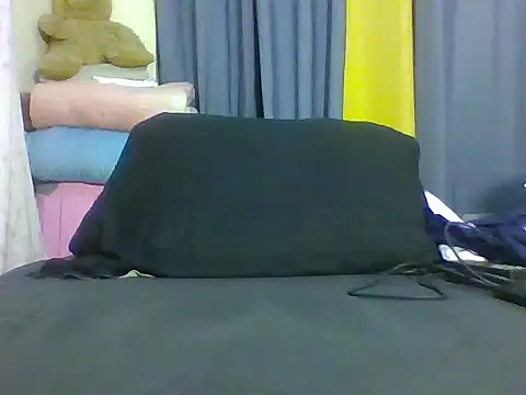 petite hottie online show from 06.18.26
