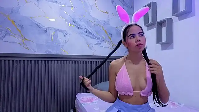 emiliana duque online show from 05.17.26