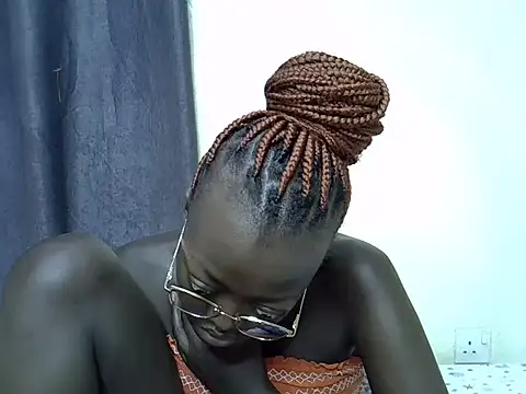 Snapshot of Hot_tashaa chatting on 06.11.26 Hot tashaa online show from 06.11.26