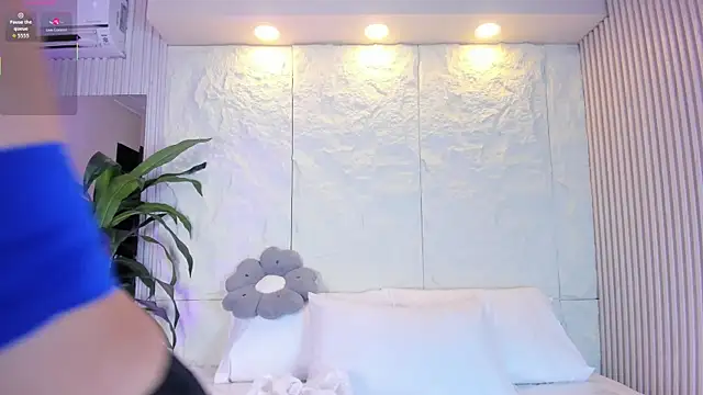Dulce Vict online show from 06.19.26
