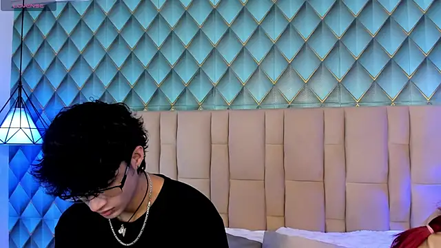 Sofia-Ethan online show from 06.20.26