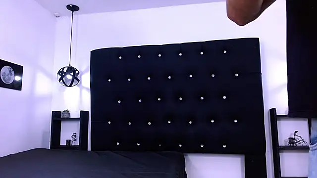 Snapshot of Dannesh_ chatting on 06.14.26 Dannesh online show from 06.14.26