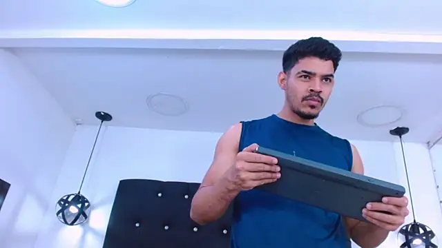 Snapshot of Dannesh_ chatting on 06.17.26 Dannesh online show from 06.17.26