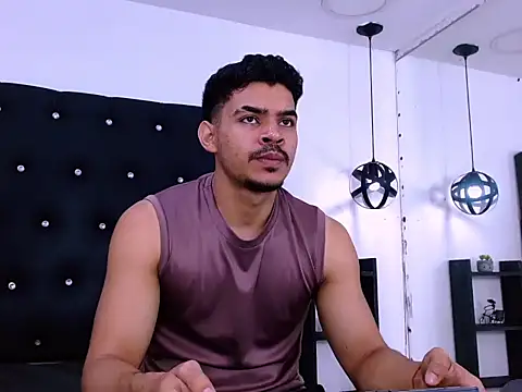 Snapshot of Dannesh_ chatting on 06.26.26 Dannesh online show from 06.26.26