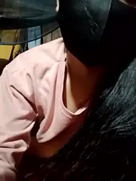 Ninaa01 online show from 06.30.26