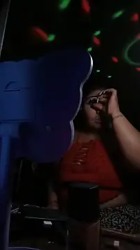 Snapshot of NailGoddessnow chatting on 02.06.25 NailGoddessnow online show from 02.06.25