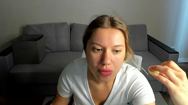 Shakira Lux online show from 06.16.26