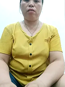 Snapshot of -Yeyi- chatting on 07.01.26 -Yeyi- online show from 07.01.26