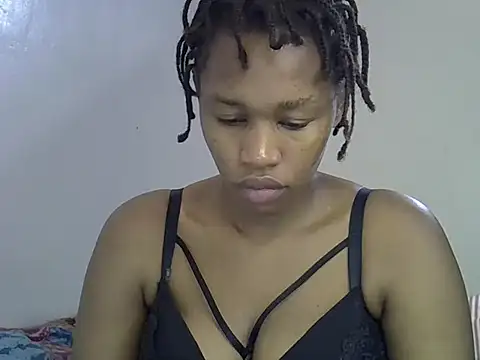 Snapshot of ANGEL_MIA23 chatting on 05.17.26 ANGEL MIA23 online show from 05.17.26