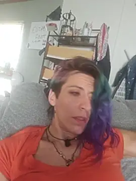 Snapshot of PixieLix chatting on 06.24.26 PixieLix online show from 06.24.26