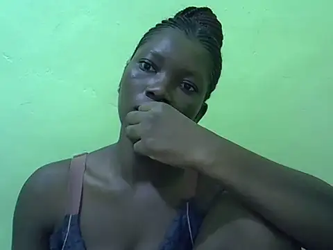 Sweet-Lynn online show from 06.08.26