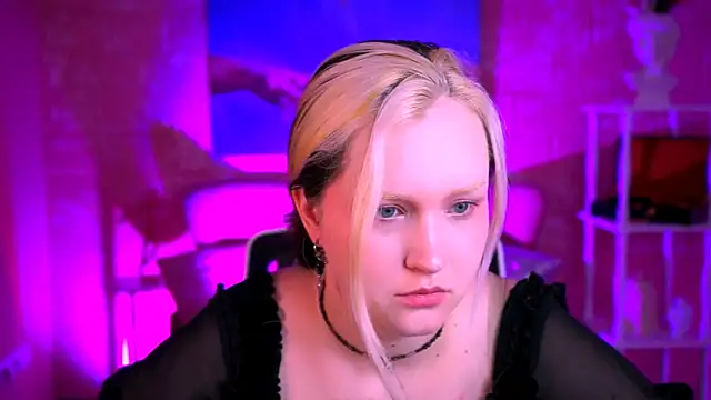 ViolettWoods online show from 06.15.26