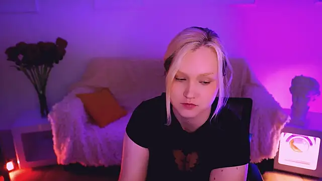 ViolettWoods online show from 06.23.26
