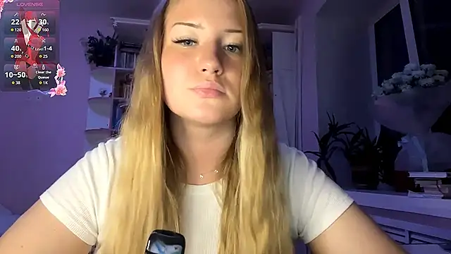 Lisi Kiss  online show from 06.21.26
