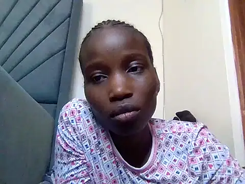 Snapshot of slimy_gal12 chatting on 06.24.26 slimy gal12 online show from 06.24.26