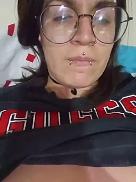 Karengenesisx online show from 06.13.26