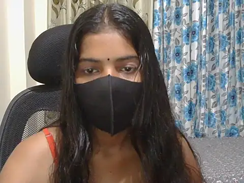 hoty-pihu online show from 05.19.26
