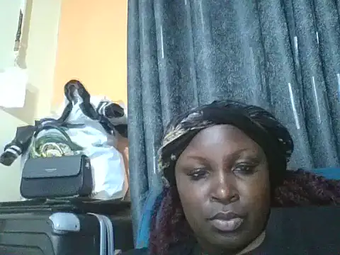 Snapshot of Queenbella780 chatting on 06.19.26 Queenbella780 online show from 06.19.26