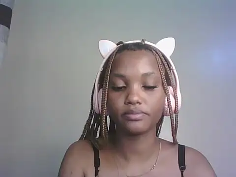 PrettyT5 online show from 07.09.26