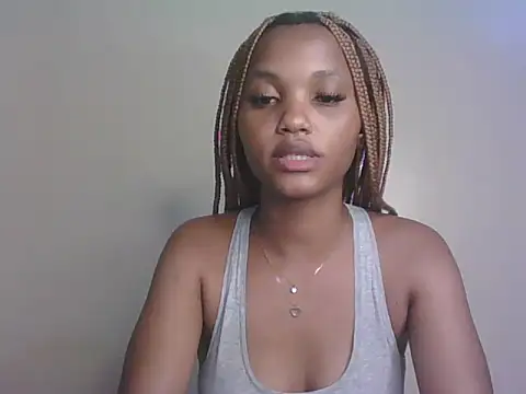 PrettyT5 online show from 07.10.26