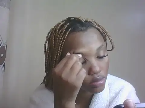 PrettyT5 online show from 07.15.26