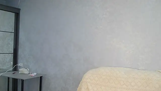 Mia pinkie online show from 05.29.26