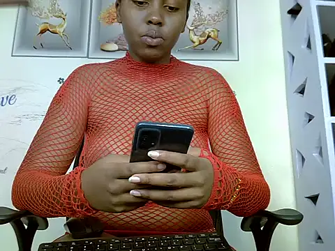 Snapshot of sexyygyall chatting on 06.28.26 sexyygyall online show from 06.28.26