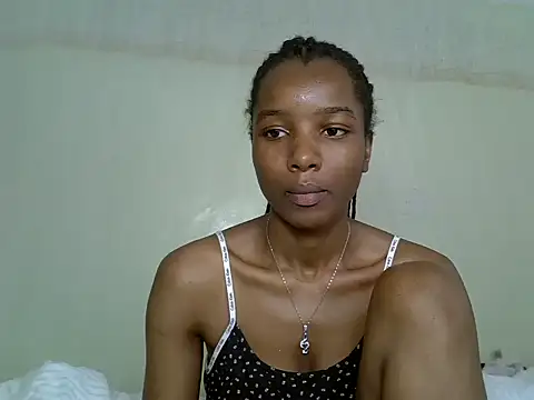 Snapshot of Sexy_vylsa chatting on 06.24.26 Sexy vylsa online show from 06.24.26