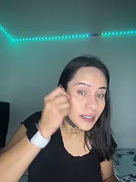 MadisonYoung000 online show from 05.22.26